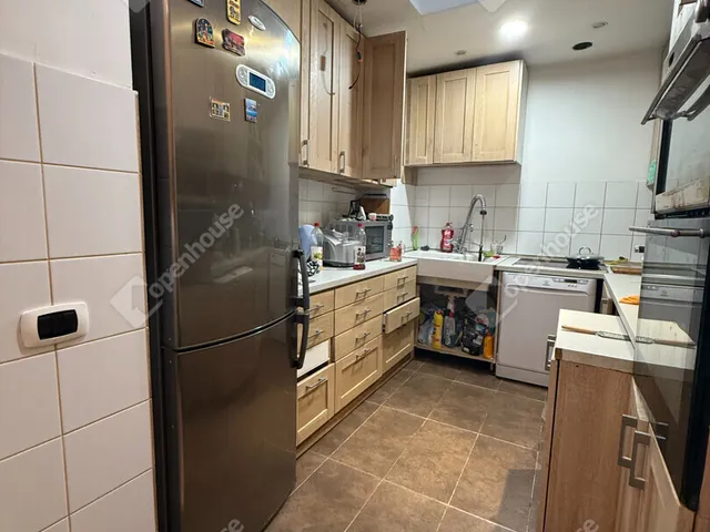 Eladó lakás Budapest VI. kerület 90 nm