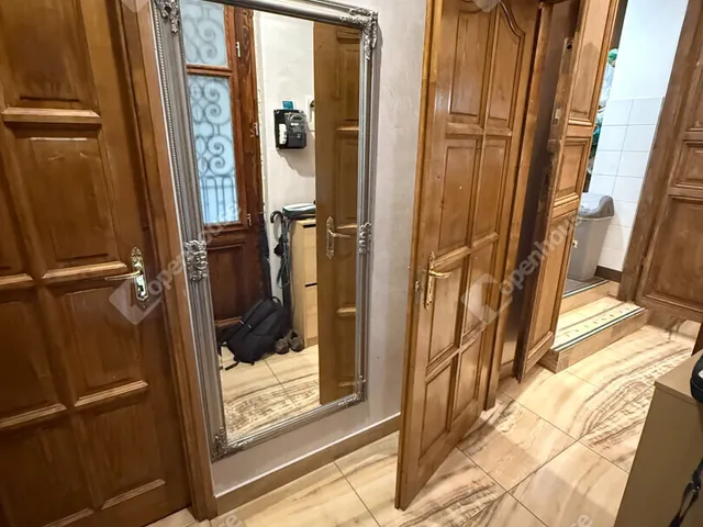 Eladó lakás Budapest VI. kerület 90 nm