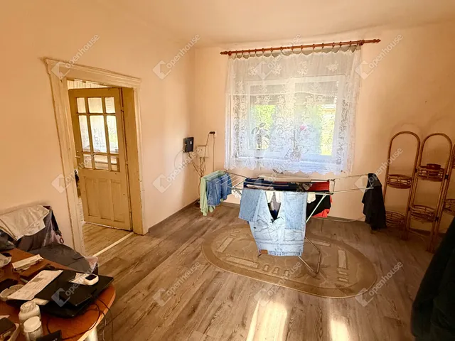 Eladó ház Pánd 49 nm