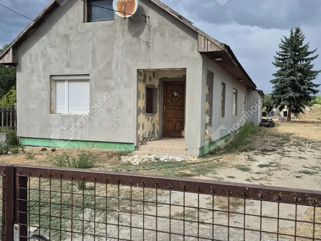 Eladó telek Monor 3144 nm