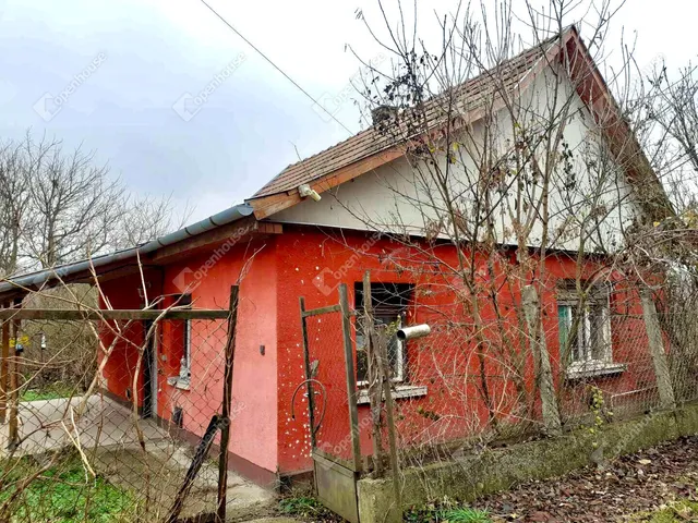 Eladó ház Káva 48 nm