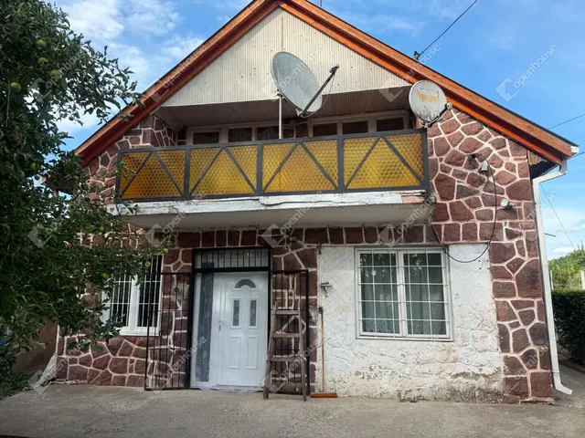 Eladó telek Monor 477 nm