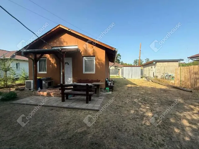 Eladó telek Monorierdő 581 nm