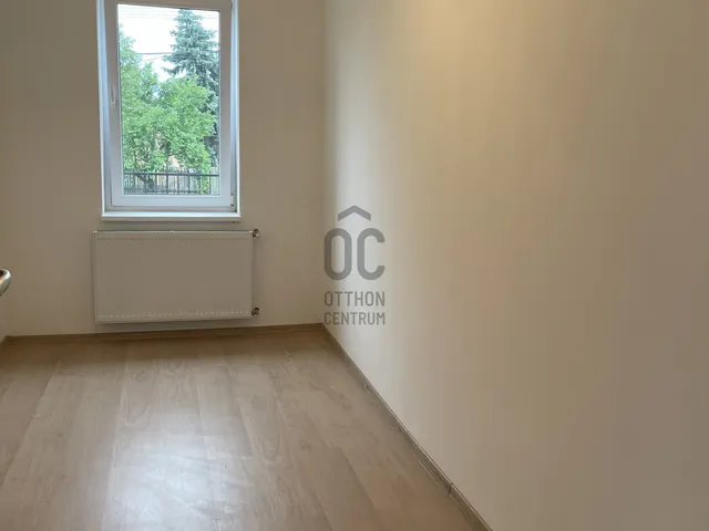 Eladó ház Abony 78 nm