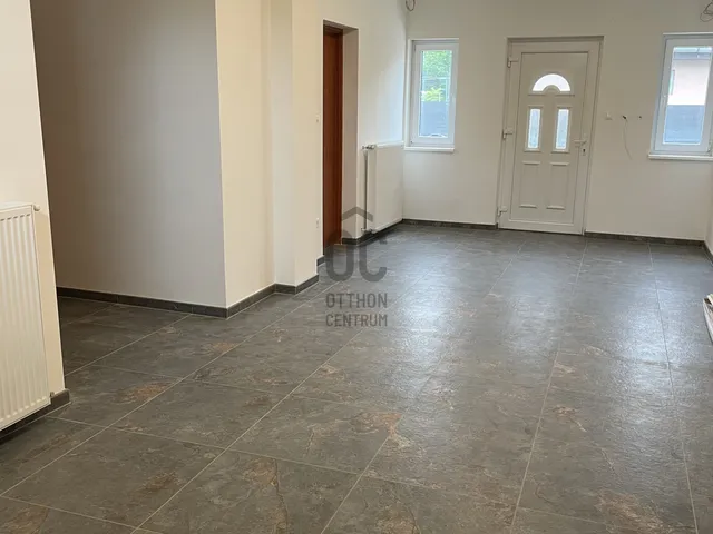 Eladó ház Abony 78 nm