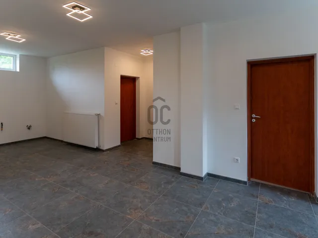 Eladó ház Abony 78 nm