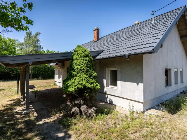 Eladó ház Újszilvás 130 nm