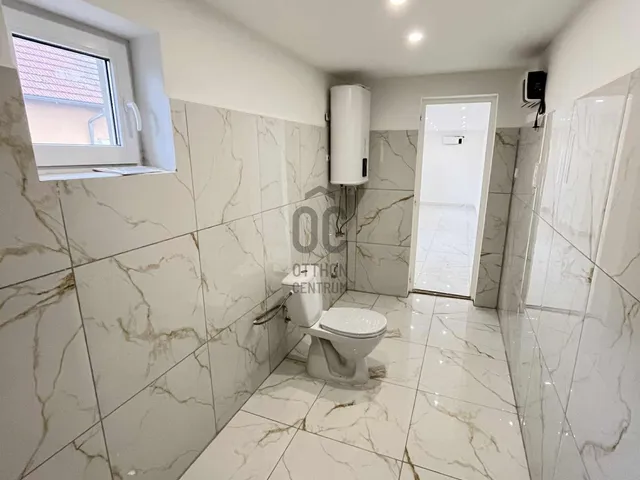 Eladó ház Újszász 68 nm