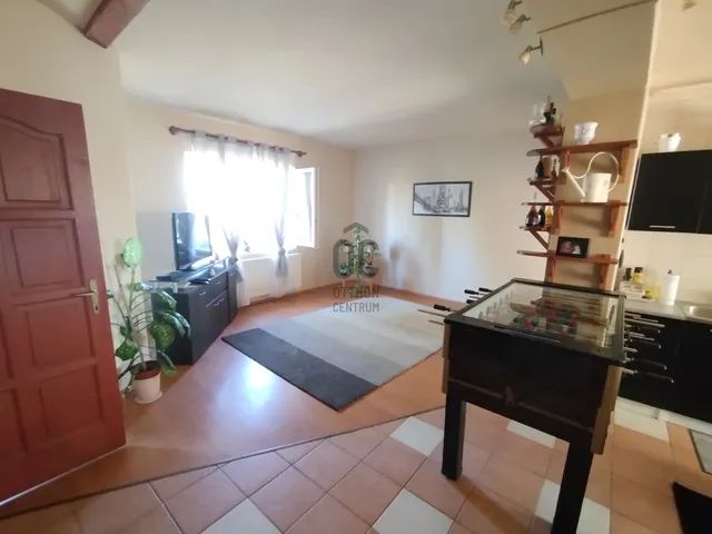 Eladó ház Szolnok, Szandaszőlős 190 nm