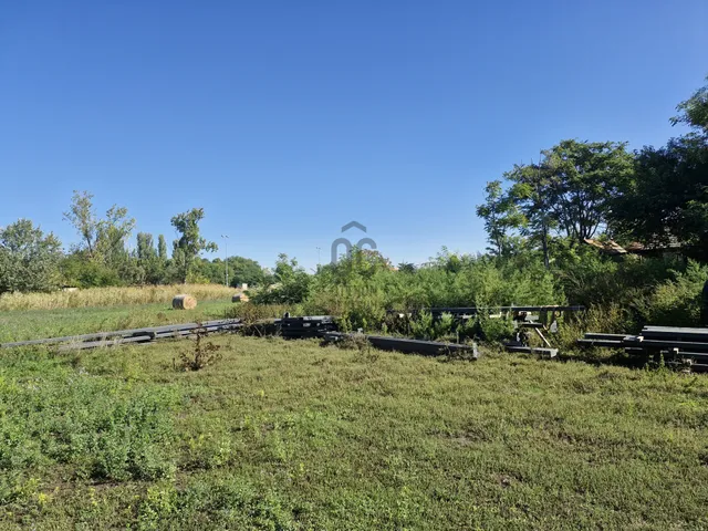 Eladó telek Abony 6894 nm