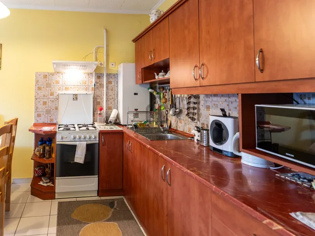 Eladó lakás Abony 89 nm