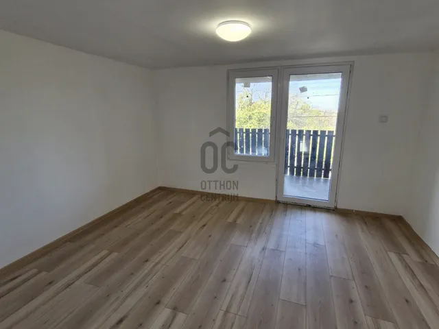 Eladó ház Újszász 110 nm