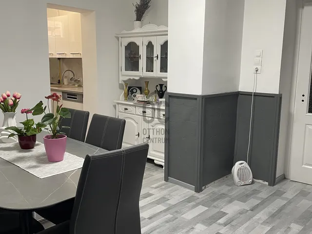 Eladó ház Abony 95 nm