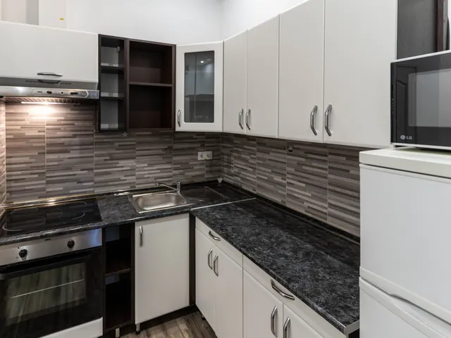 Eladó lakás Szolnok, Belváros 80 nm