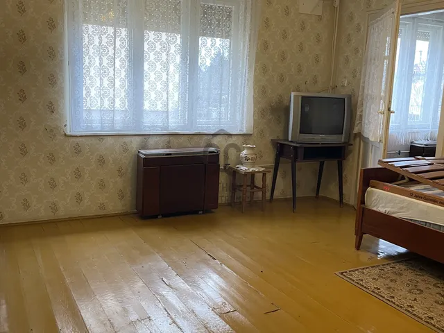 Eladó ház Abony 64 nm