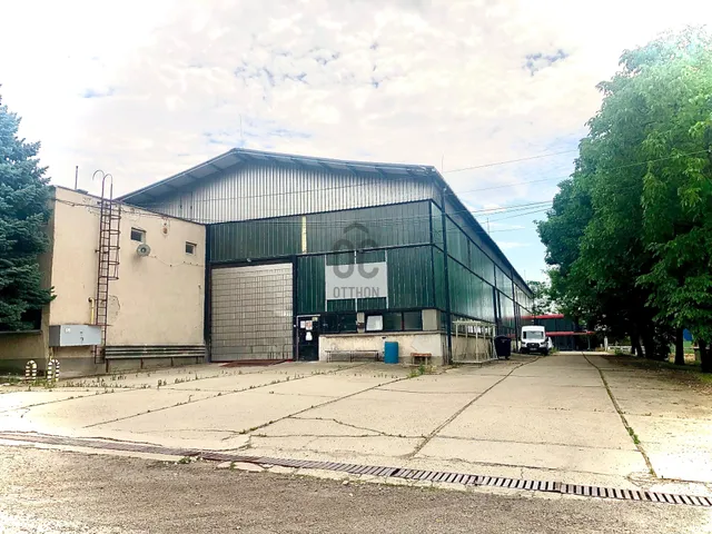 Eladó kereskedelmi és ipari ingatlan Gyöngyös 9026 nm
