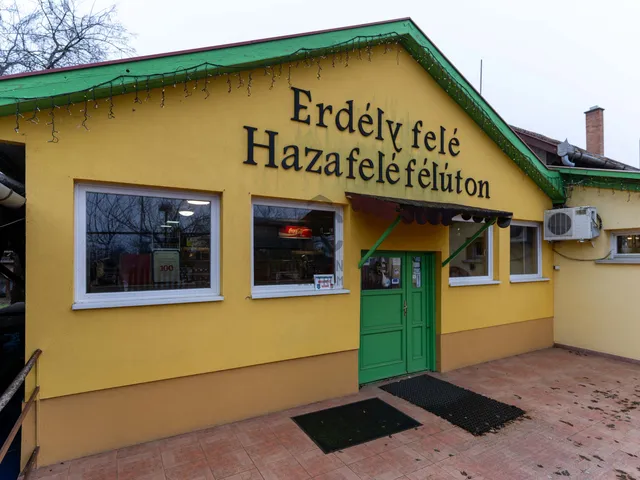 Eladó kereskedelmi és ipari ingatlan Abony 250 nm