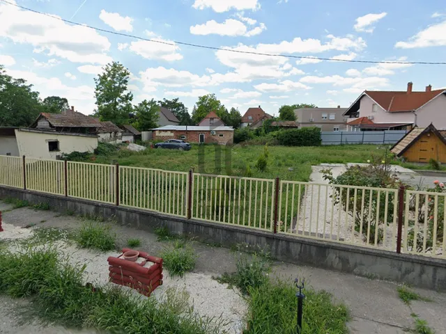 Eladó telek Abony 700 nm