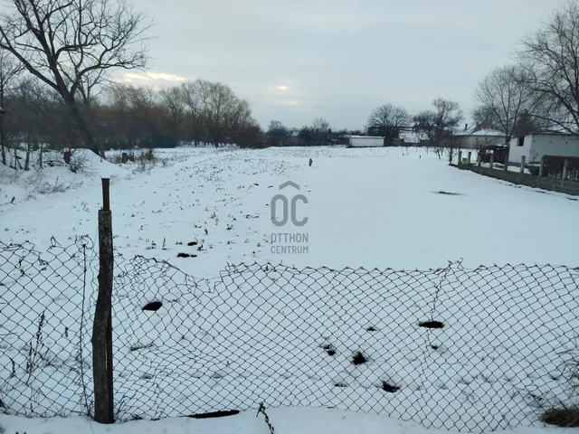 Eladó telek Abony 2265 nm