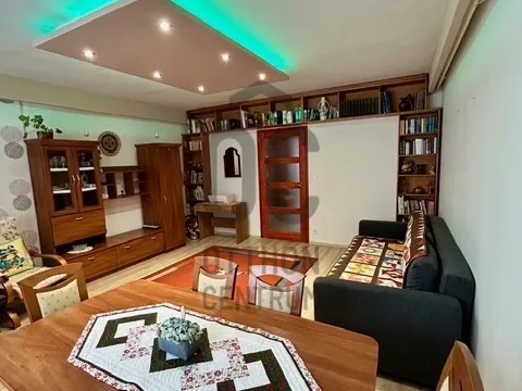 Eladó lakás Szolnok, Belváros 66 nm