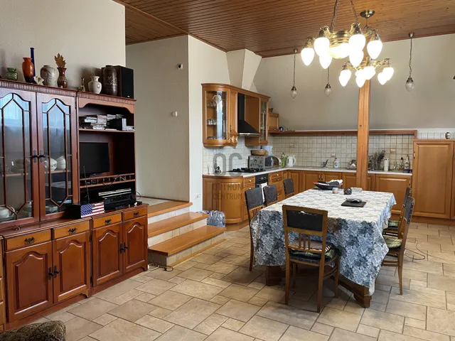 Eladó ház Abony 200 nm