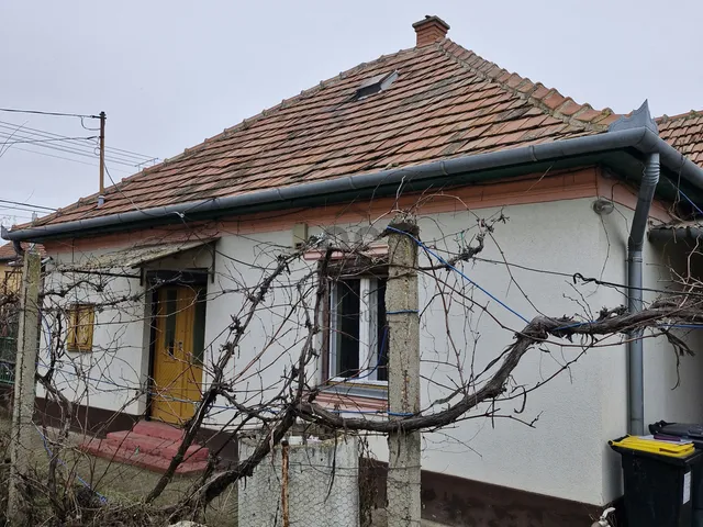 Eladó ház Abony 68 nm