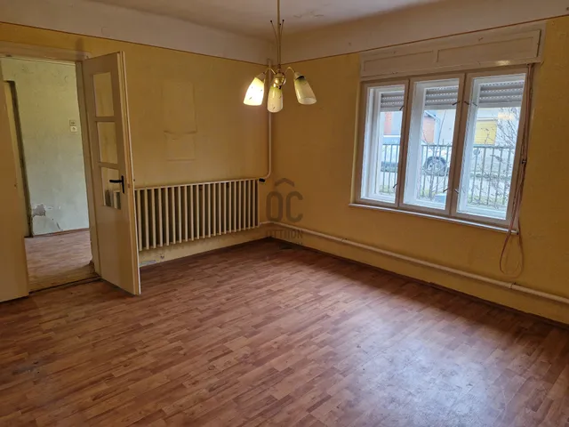 Eladó ház Abony 68 nm