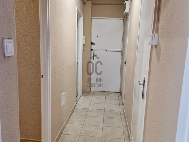 Eladó lakás Szolnok, Belváros 43 nm