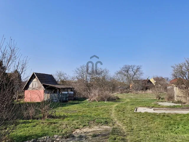 Eladó ház Újszász 81 nm