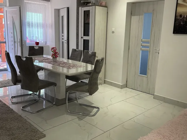 Eladó ház Abony 70 nm