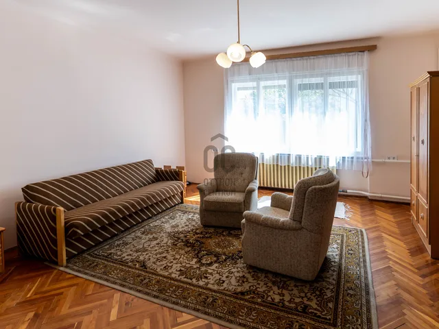 Eladó lakás Abony 90 nm