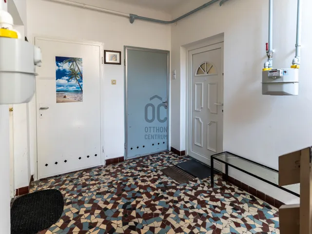 Eladó lakás Abony 90 nm