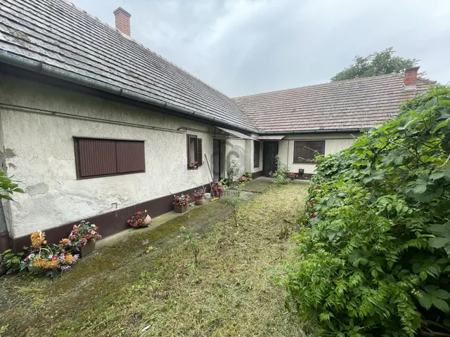Eladó ház Abony 144 nm