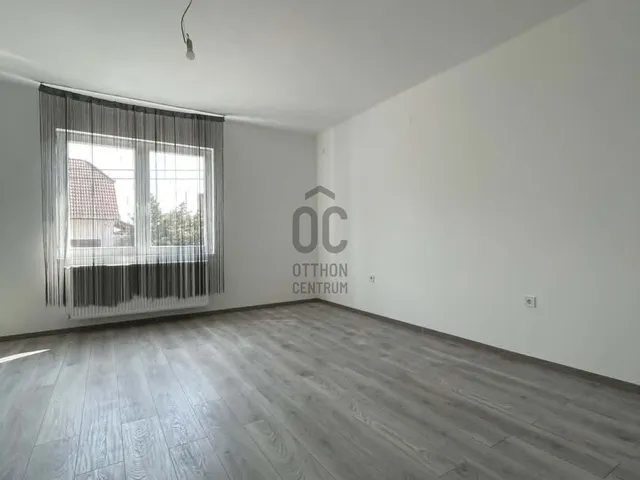 Eladó ház Abony 82 nm