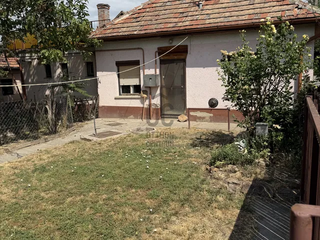Eladó ház Abony 70 nm