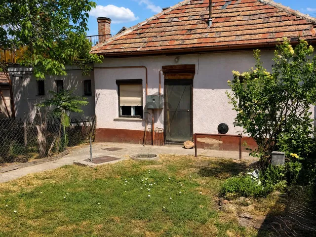 Eladó ház Abony 70 nm