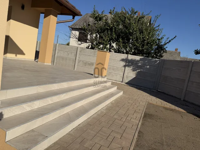 Eladó ház Abony 75 nm