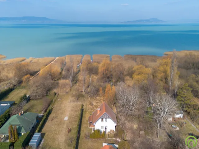 Eladó ház Balatonfenyves 80 nm