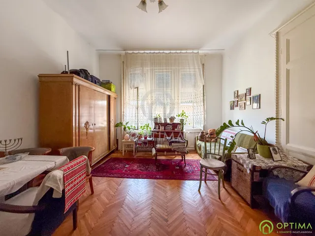 Eladó lakás Budapest VII. kerület, Rákóczi út 82 nm