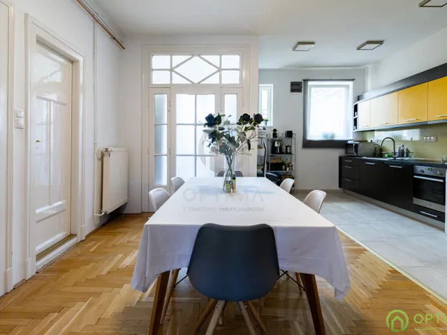 Eladó lakás Budapest VIII. kerület, Palotanegyed 101 nm