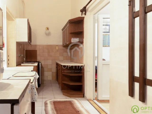 Eladó lakás Budapest VI. kerület, Nagykörúton belüli terület 53 nm