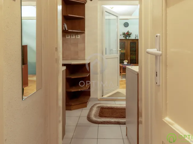 Eladó lakás Budapest VI. kerület, Nagykörúton belüli terület, Nagymező utca 53 nm