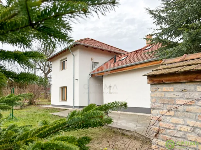 Eladó ház Budapest XVII. kerület, Rákoscsaba-Újtelep 131 nm