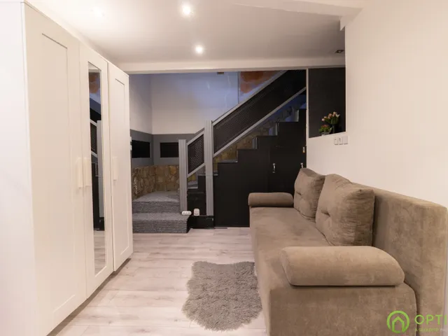 Eladó lakás Budapest VII. kerület, Thököly út 50 nm