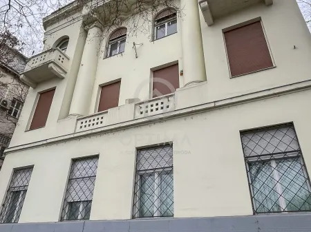 Eladó lakás Budapest VI. kerület, Diplomatanegyed 16 nm