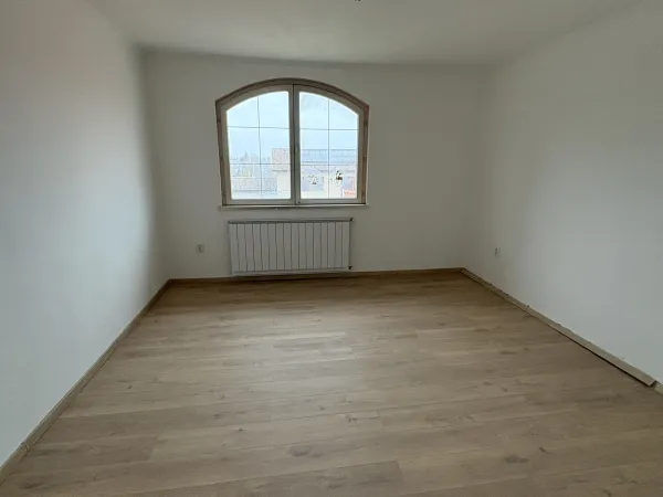 Eladó ház Budapest XVIII. kerület, Bókaytelep 456 nm