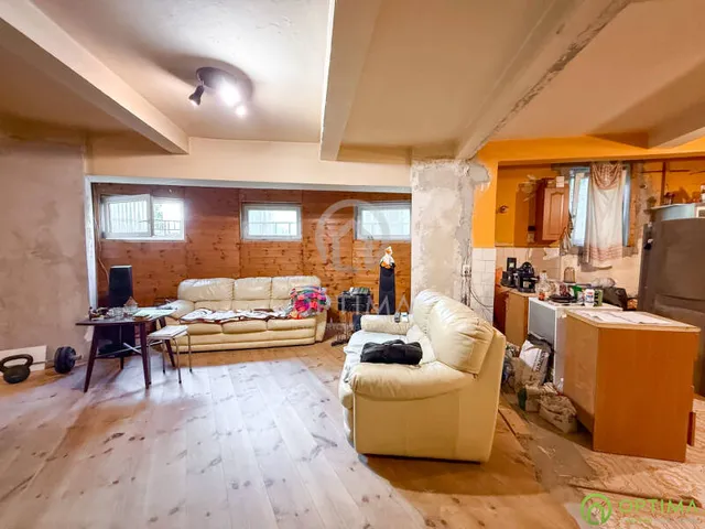 Eladó lakás Budapest II. kerület 60 nm