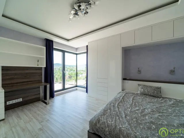 Eladó ház Budapest III. kerület 282 nm