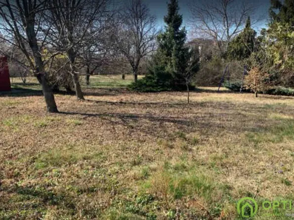 Eladó telek Érd 2200 nm