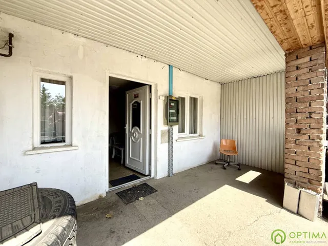 Eladó kereskedelmi és ipari ingatlan Gyál 143 nm